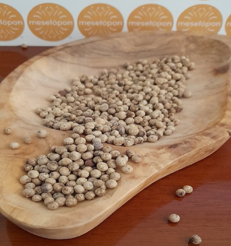 Dried Hand Harvest Cambodian White Pepper Whole Kampot Pepper