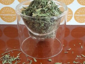Dried Herb Tarragon, Estragon Herb Leaves, Loose Leaf Tea, Brewing Tea Botanical, Herbal Tea Beverage