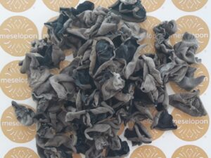 Wild Auricularia Mushrooms, Wood Ear Fungi Greek Black Fungus Vegan Meat Substitute For Gelatinous Texture To Sauces & Soups