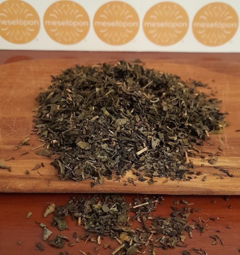 Vanilla Tea Blend Loose Leaf With Green & White Tea With Pieces Of Natural Vanilla